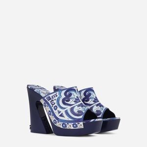 Dolce and gabbana Majolica-print polished calfskin clogs